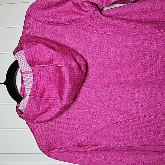 Columbia Omni XS wick fuscia pink pullover hoodie - Picture 10 of 16
